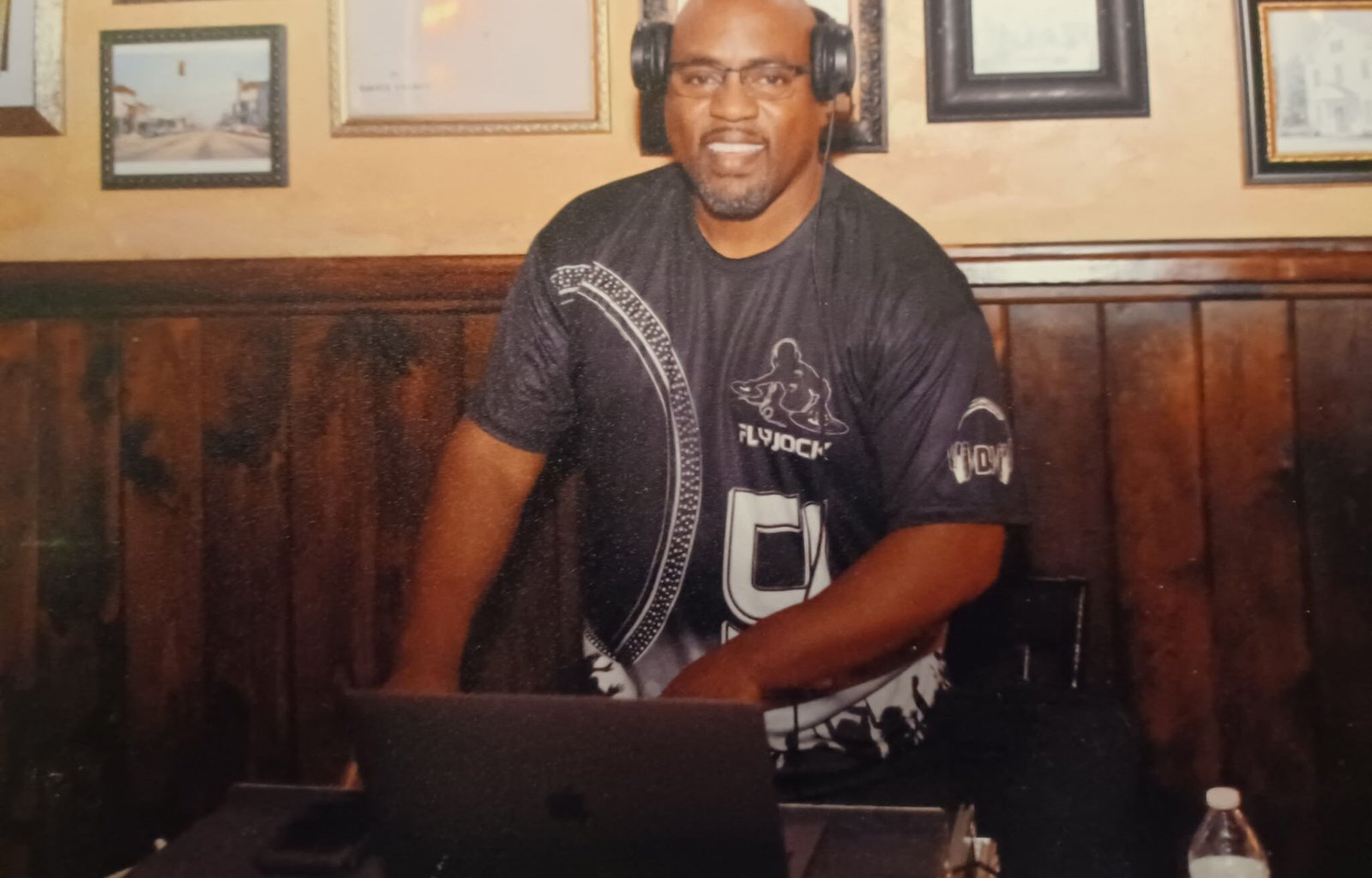DJ FLYJOCK performing
